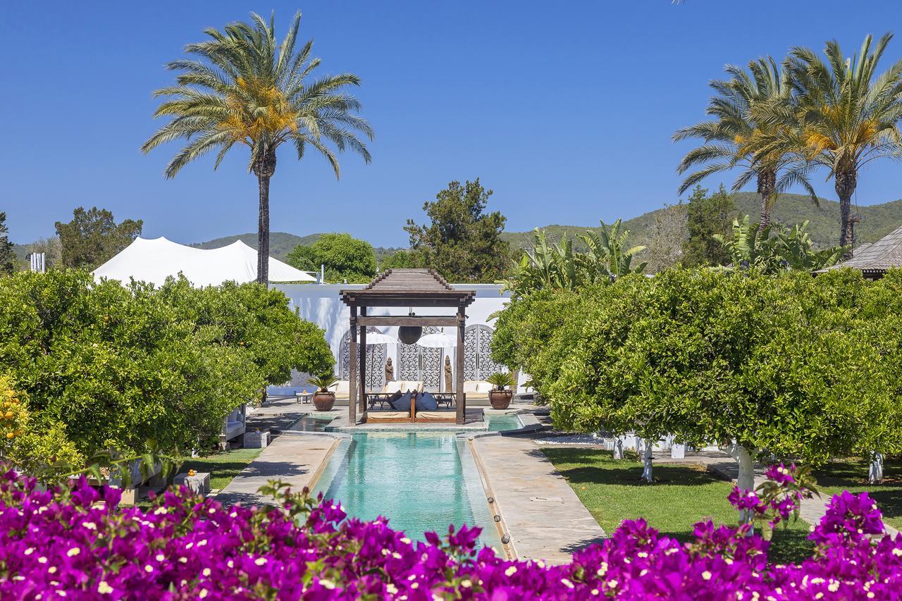 Agroturismo Atzaro Santa Eularia des Riu Bagian luar foto