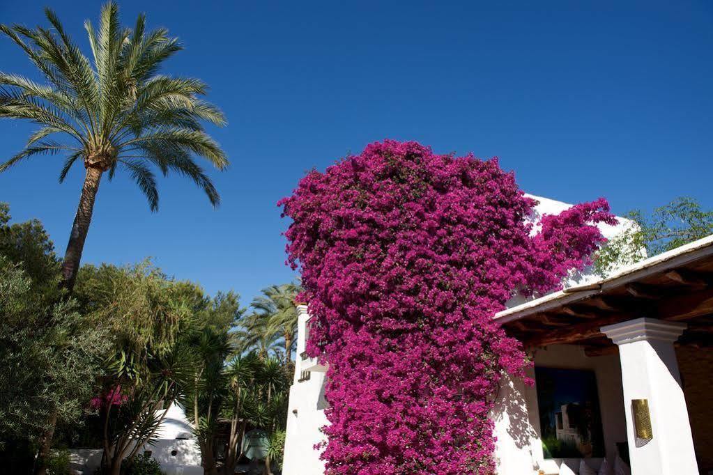 Agroturismo Atzaro Santa Eularia des Riu Bagian luar foto