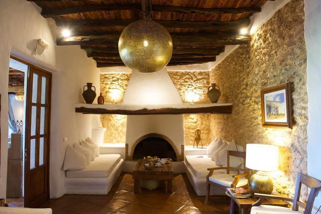 Agroturismo Atzaro Santa Eularia des Riu Bagian luar foto