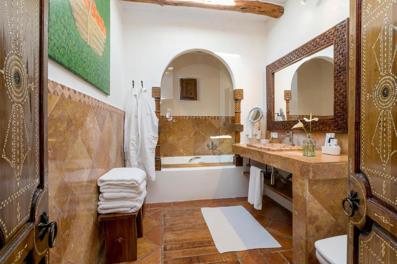 Agroturismo Atzaro Santa Eularia des Riu Bagian luar foto
