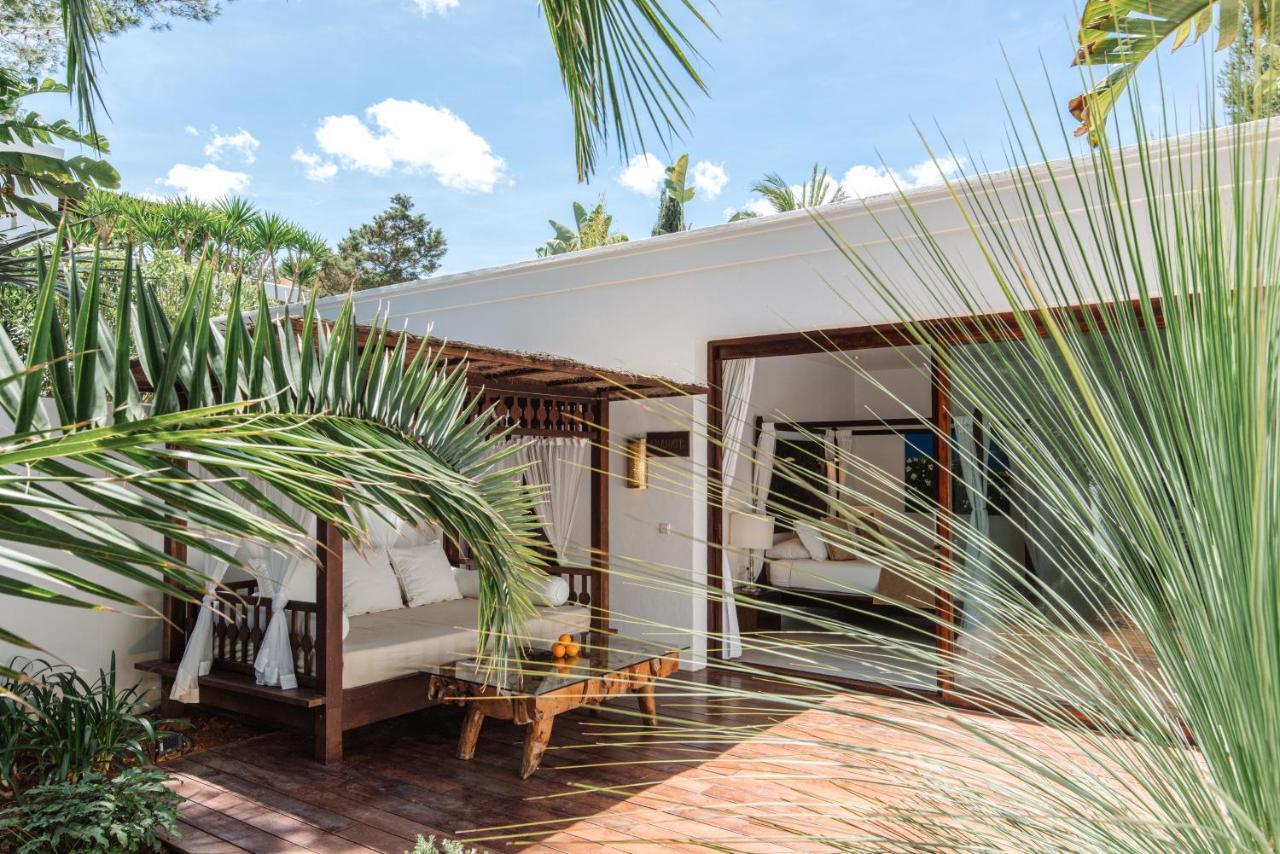 Agroturismo Atzaro Santa Eularia des Riu Bagian luar foto
