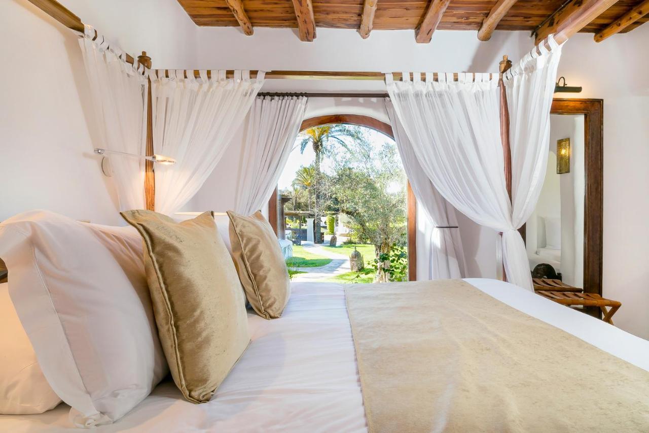 Agroturismo Atzaro Santa Eularia des Riu Bagian luar foto