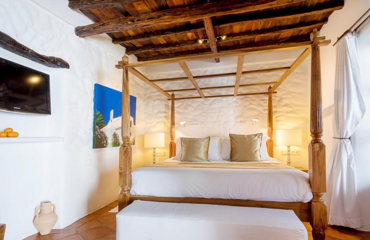 Agroturismo Atzaro Santa Eularia des Riu Bagian luar foto